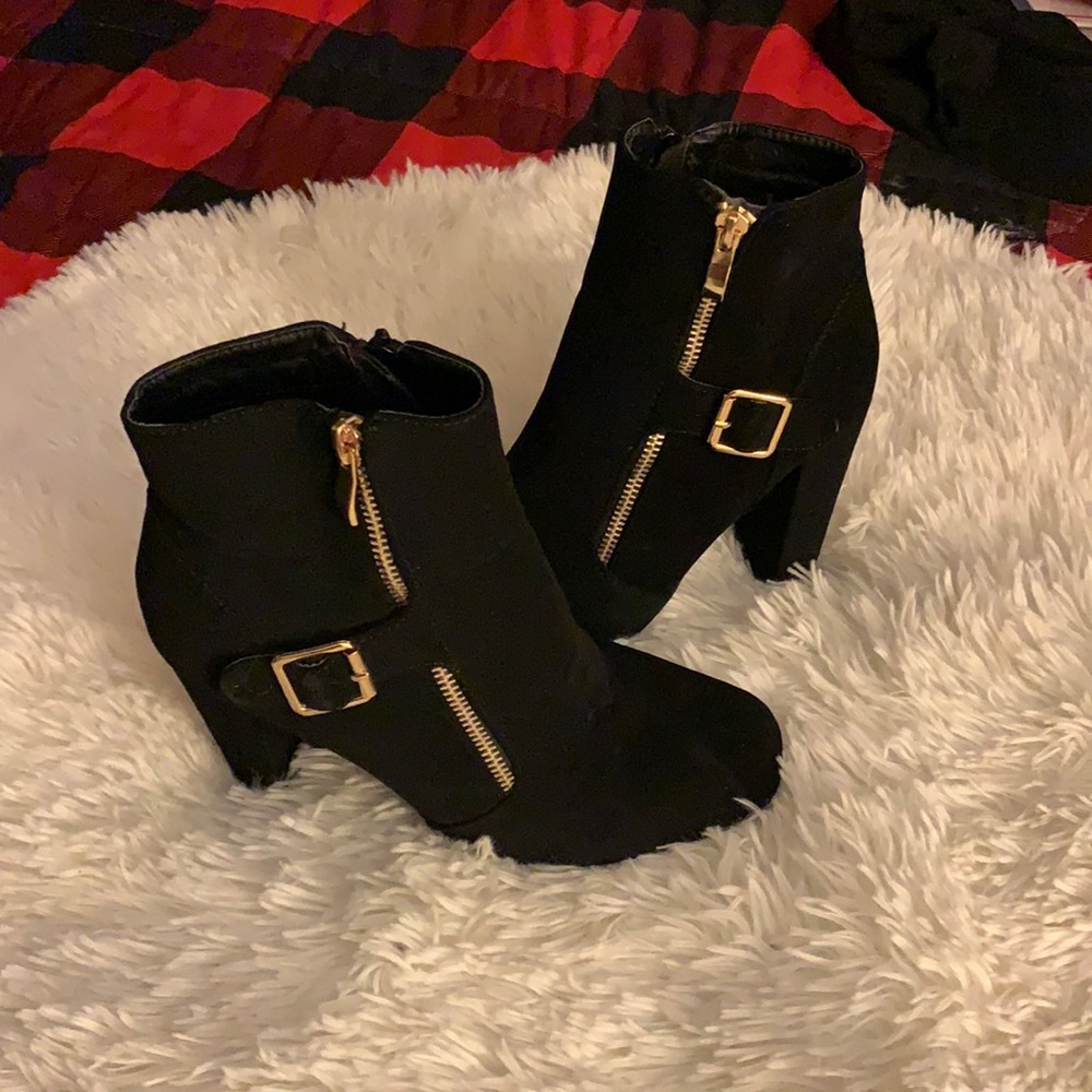 black ankle boots